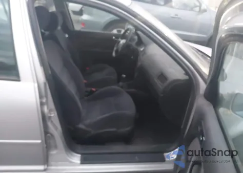 1999 Volkswagen Jetta Gls from USA, damaged, VIN 3VWSA29M1XM037988